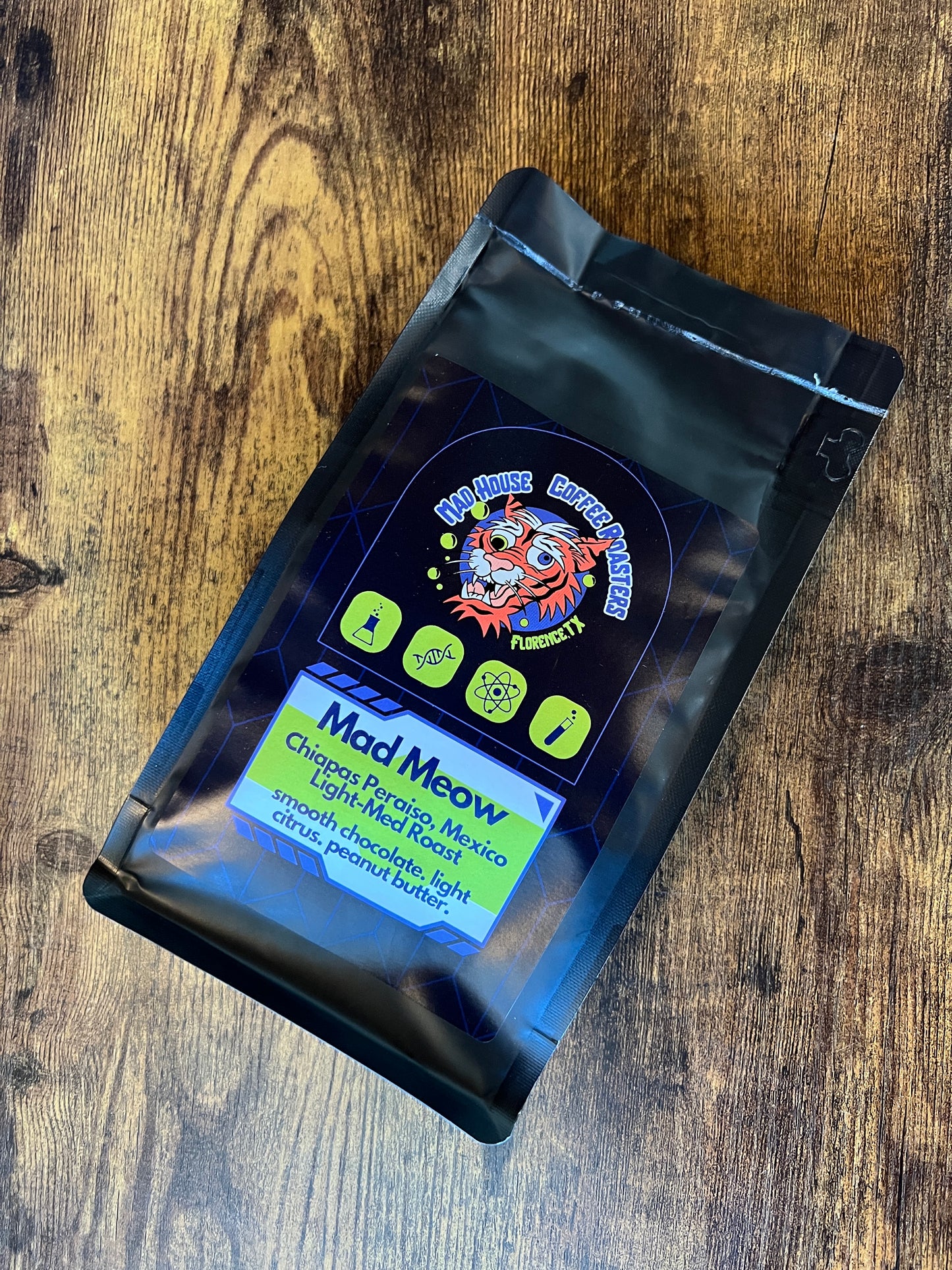 Mad Meow- Chiapas Peraiso, Mexico